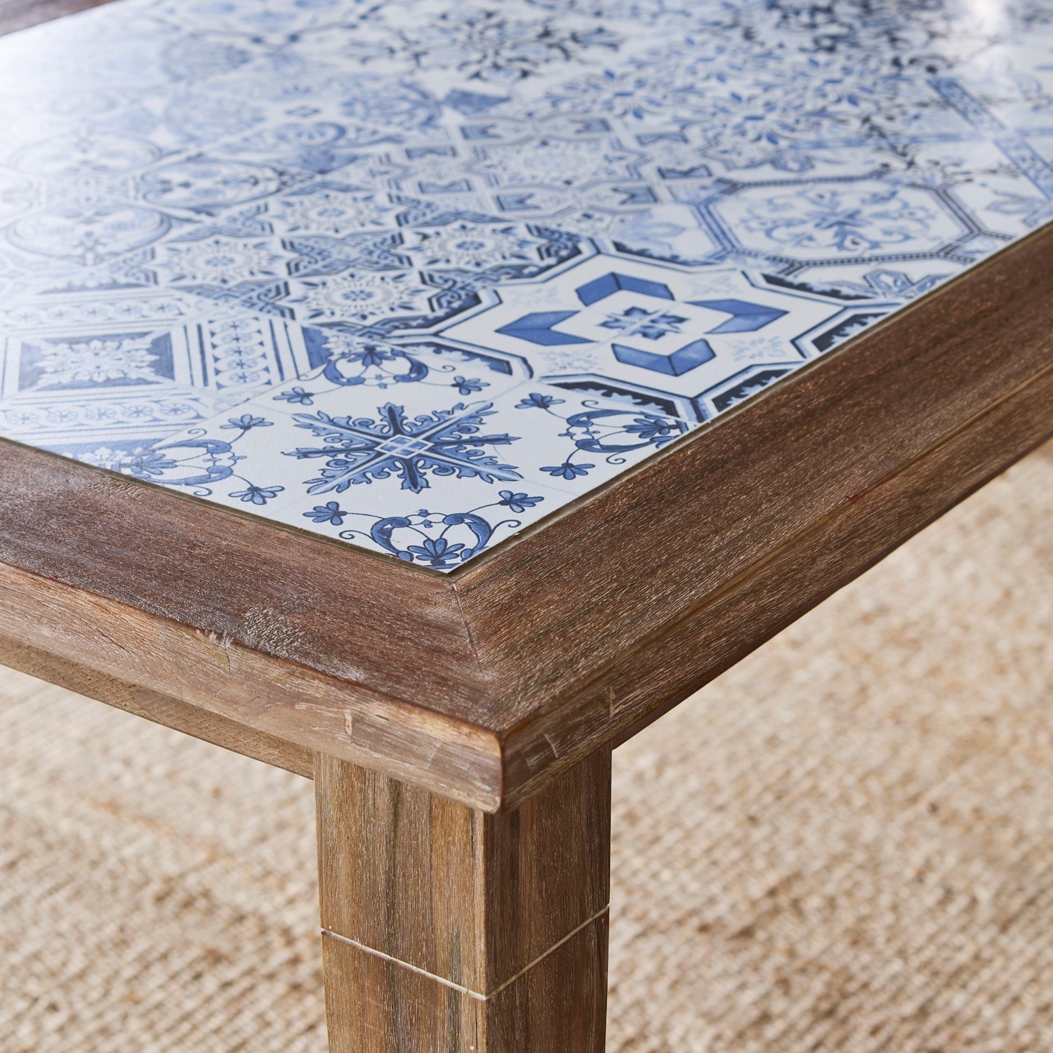 Table Lisboa