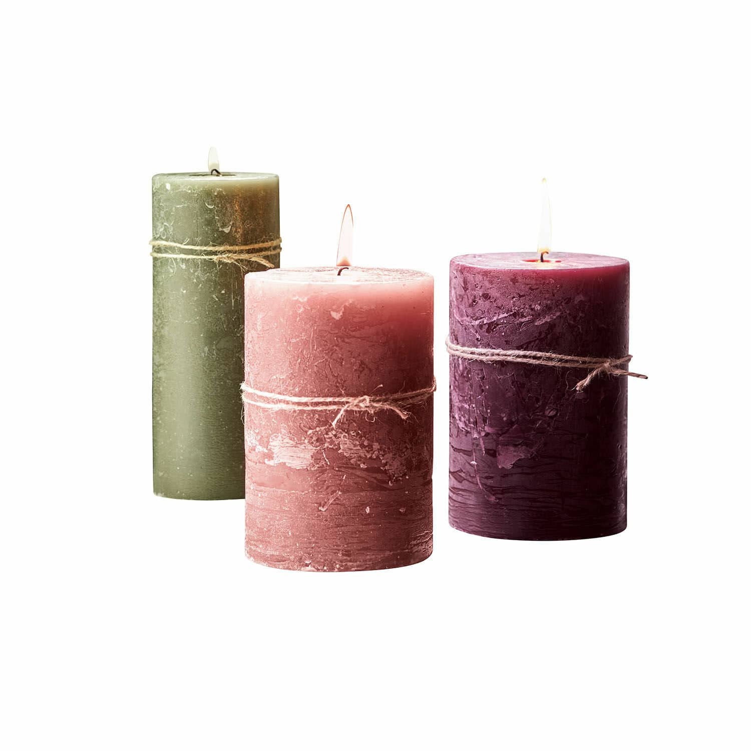 Lot de 3 bougies Salis Ensemble de trois bougies en cire vert, rose et violet avec corde décorative autour