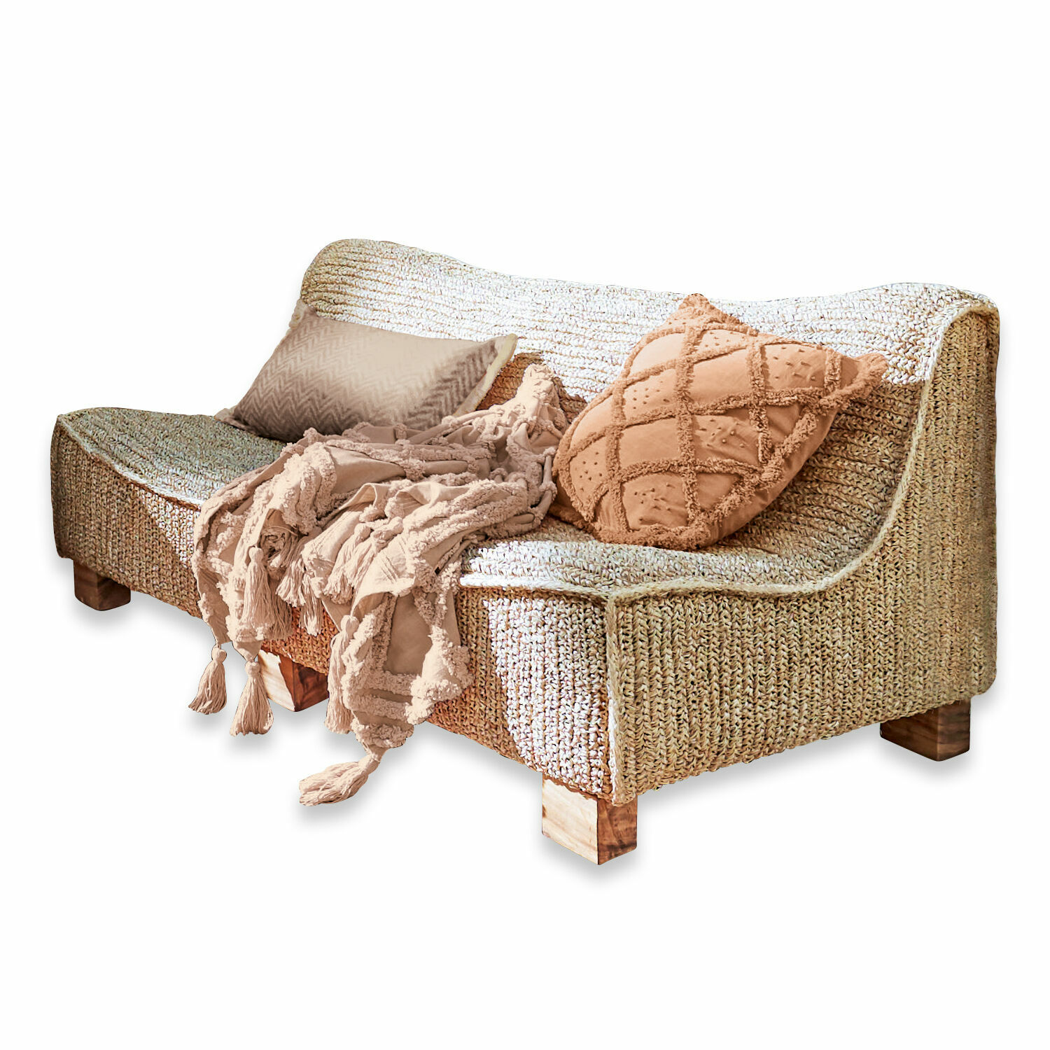 Canapé Bocage Canapé en rotin tressé couleur naturelle avec plaid beige et coussins pour salon cosy