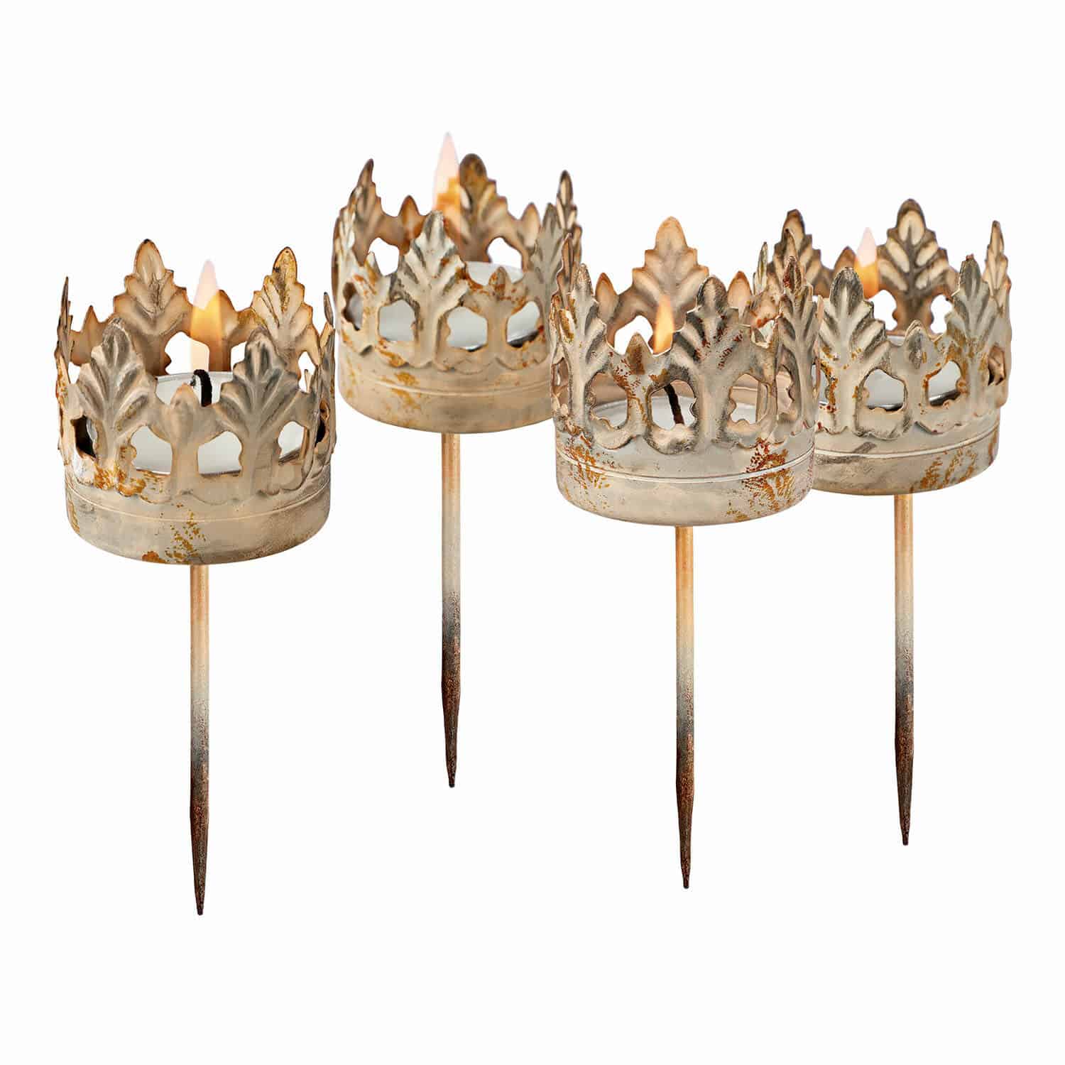 Lot de 4 photophores à piquer Groisy Bougeoirs en métal couleur beige patiné en forme de couronne pour décoration intérieure et extérieure
