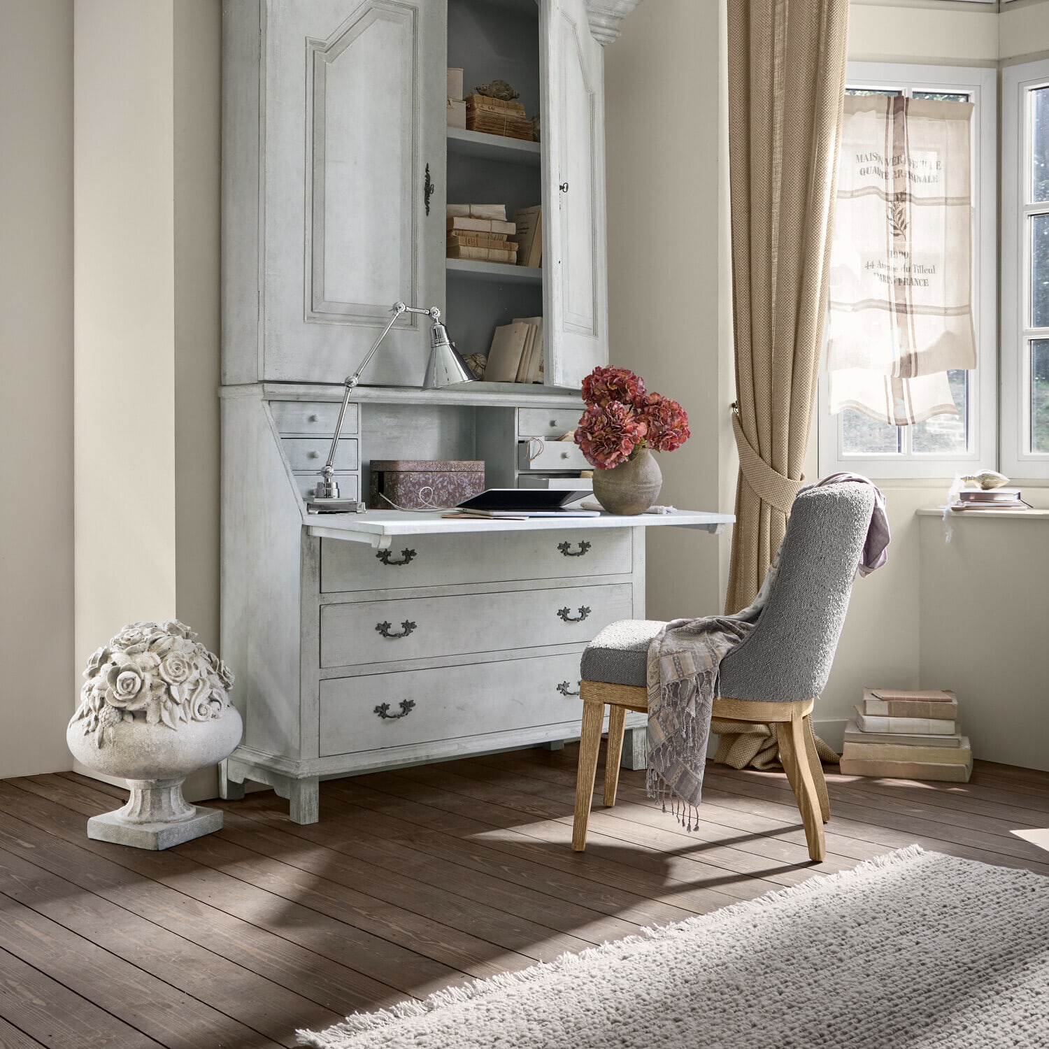 Chaise Fairwyn