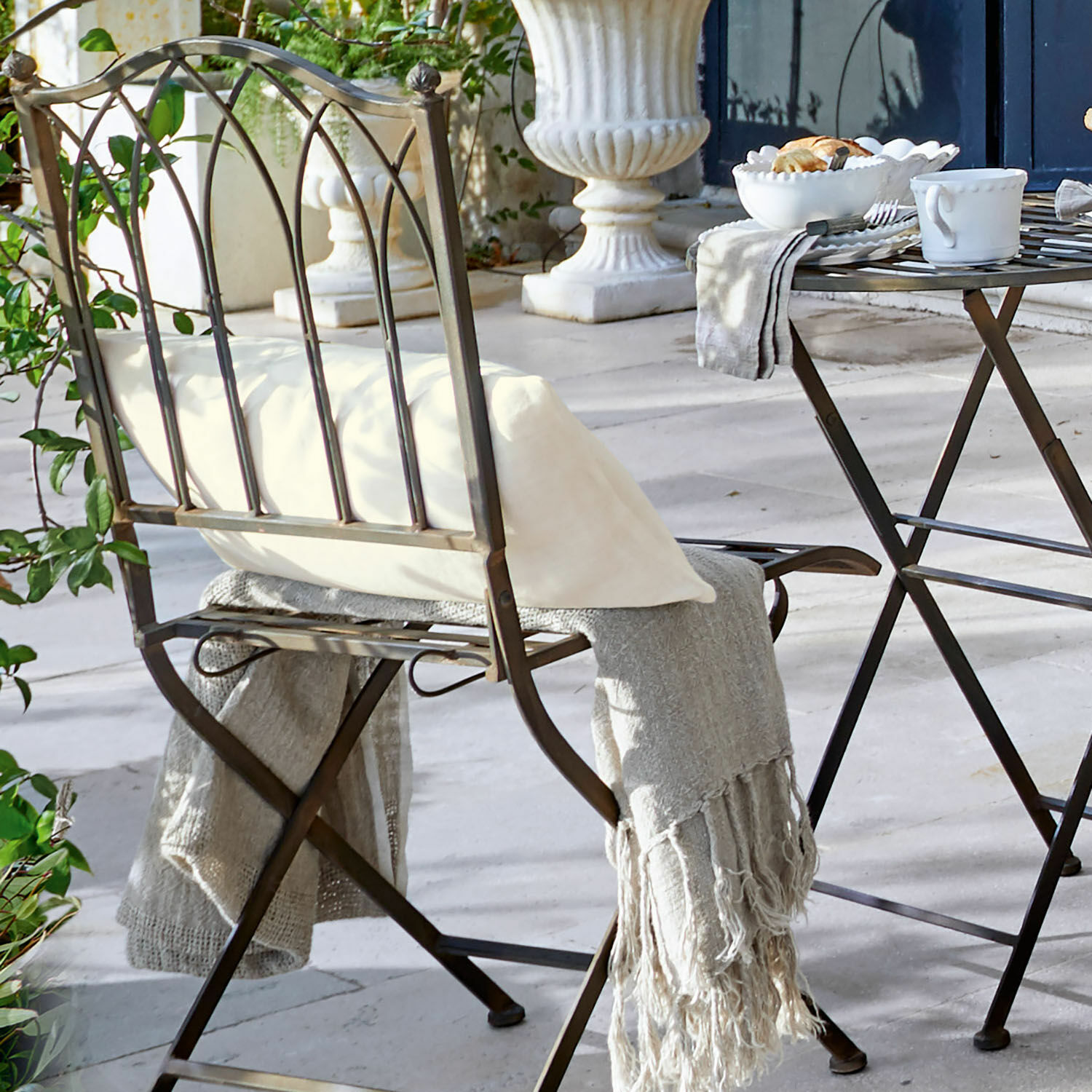 Table et chaises Brignoles