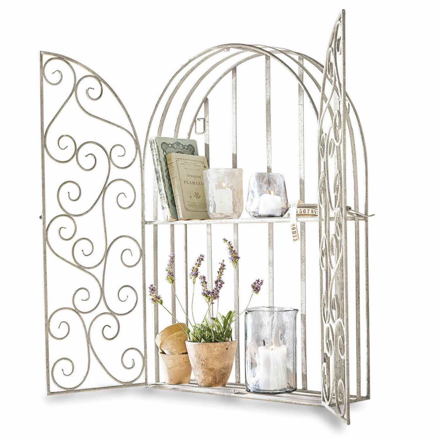 Étagère murale Chambellay Étagère murale blanche en métal avec portes décoratives, lavande et bougies décoratives