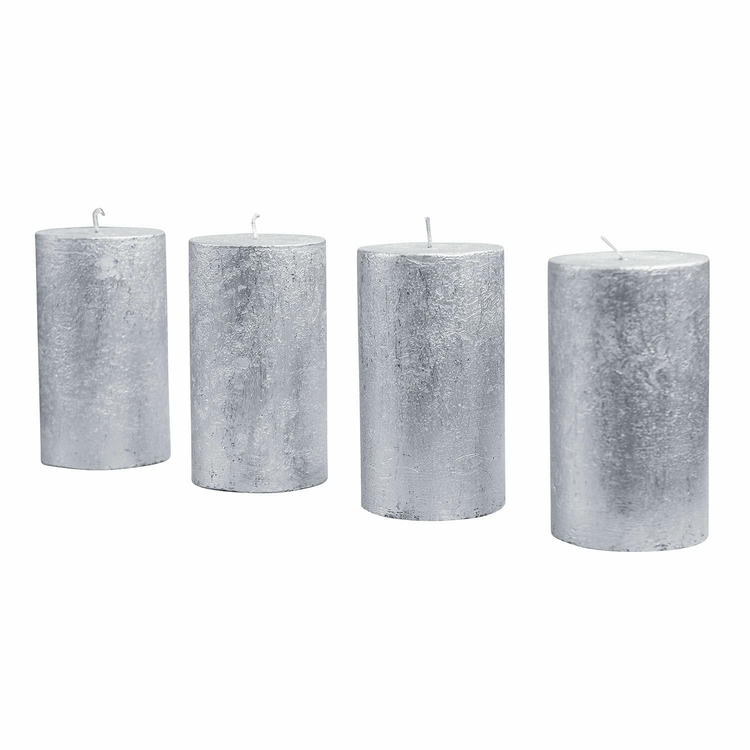Lot de 4 bougies argentées Braga avec surface texturée, décoration intérieure élégante, bougies décoratives