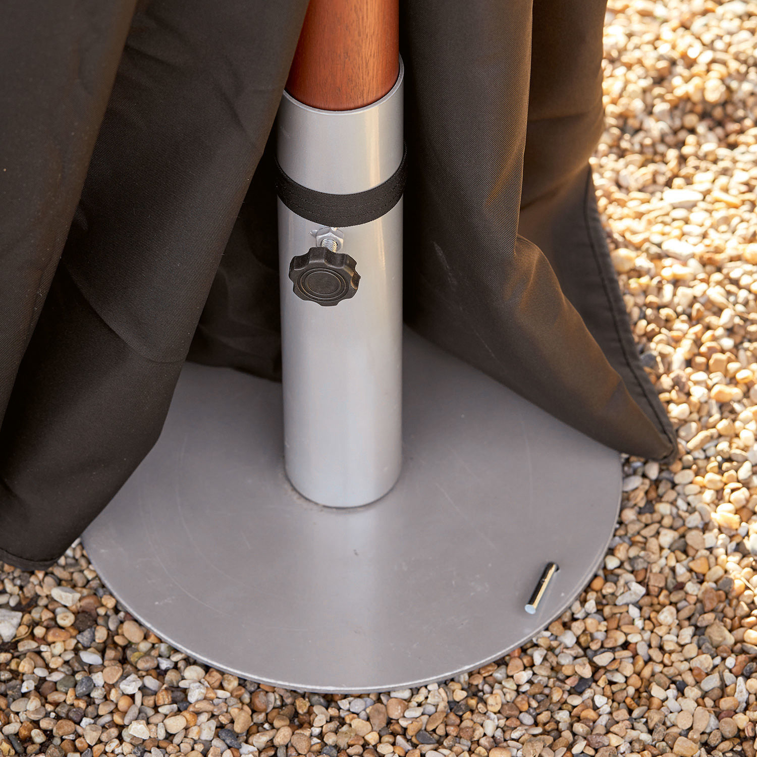 Tonnelle Lexington Park