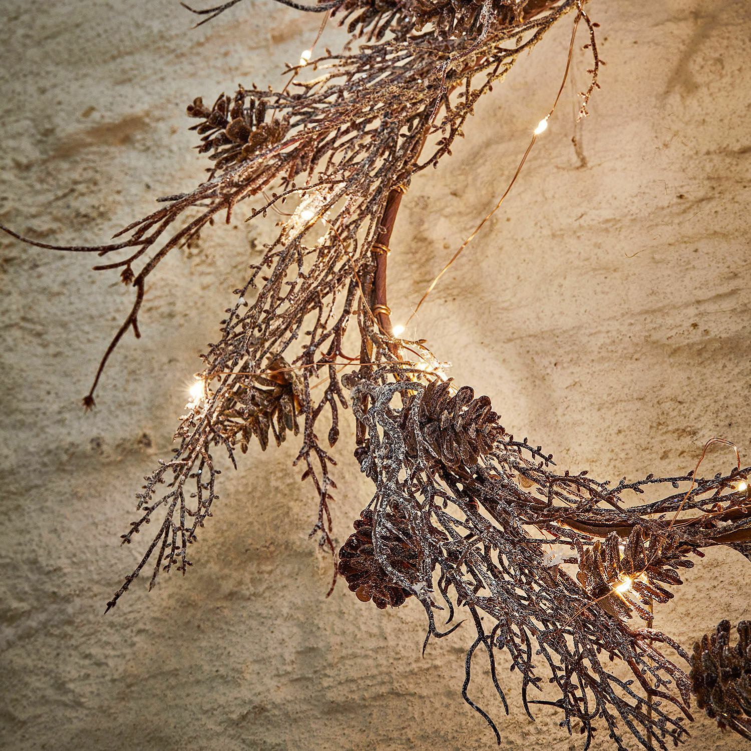 Couronne LED Lorvaya