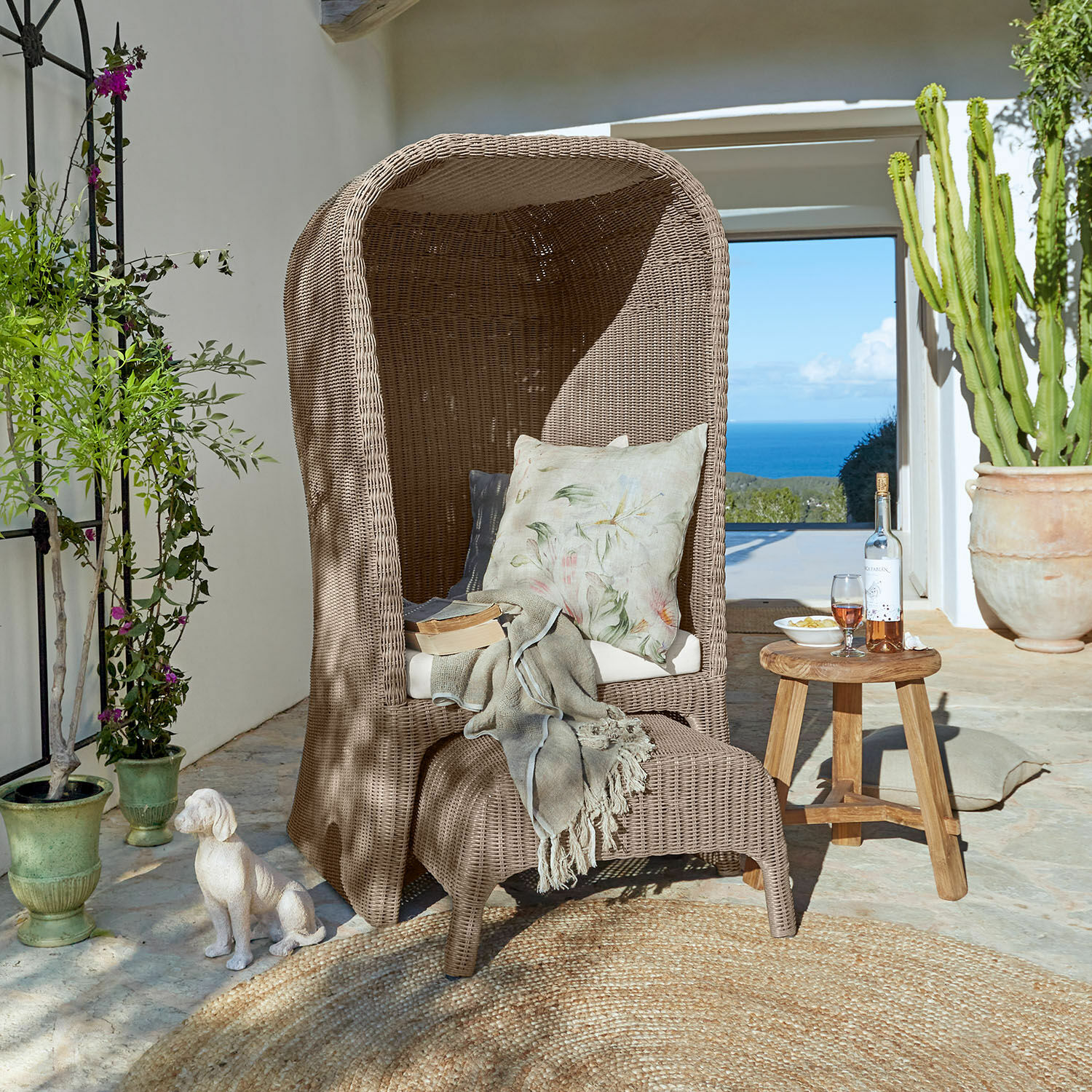 Corbeille de plage avec repose-pieds Sanivane