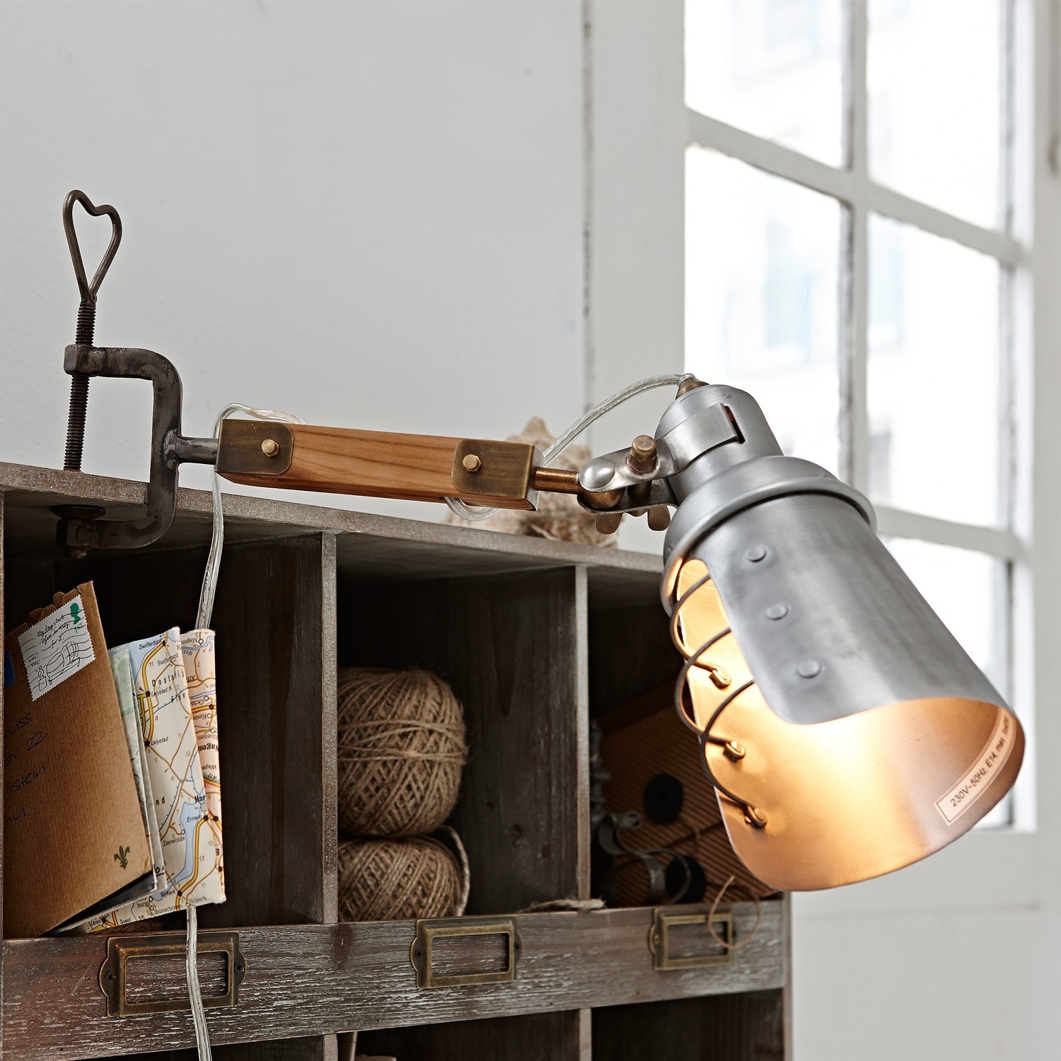 Lampe à pince Tebbo