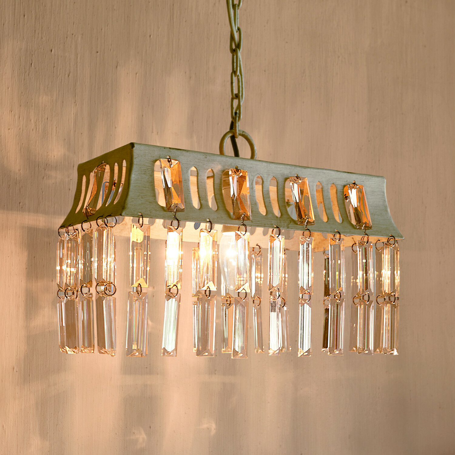 Suspension Ocean Suspension en métal avec pampilles en cristal transparent, luminaire décoratif pour intérieur élégant