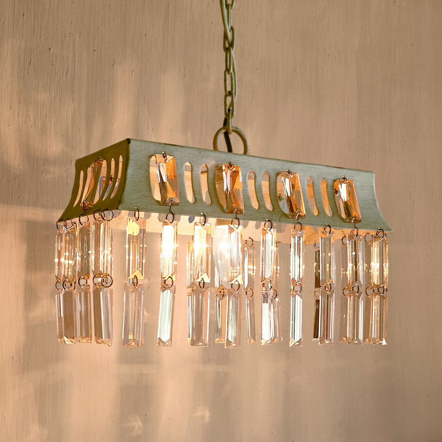 Suspension Ocean Suspension en métal avec pampilles en cristal transparent, luminaire décoratif pour intérieur élégant