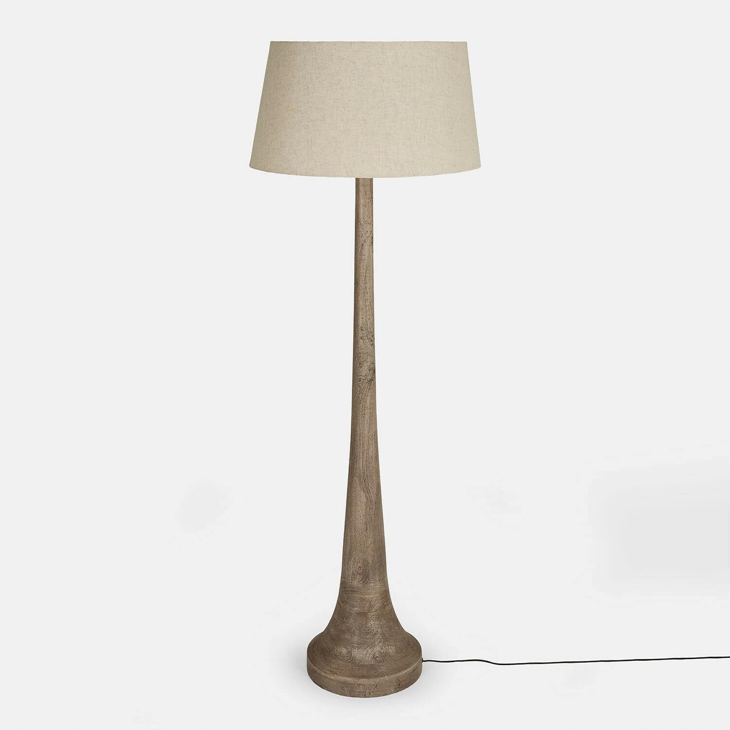 Lampe sur pied Helsfjord Lampadaire en bois avec abat-jour beige, design épuré pour un éclairage d'intérieur moderne