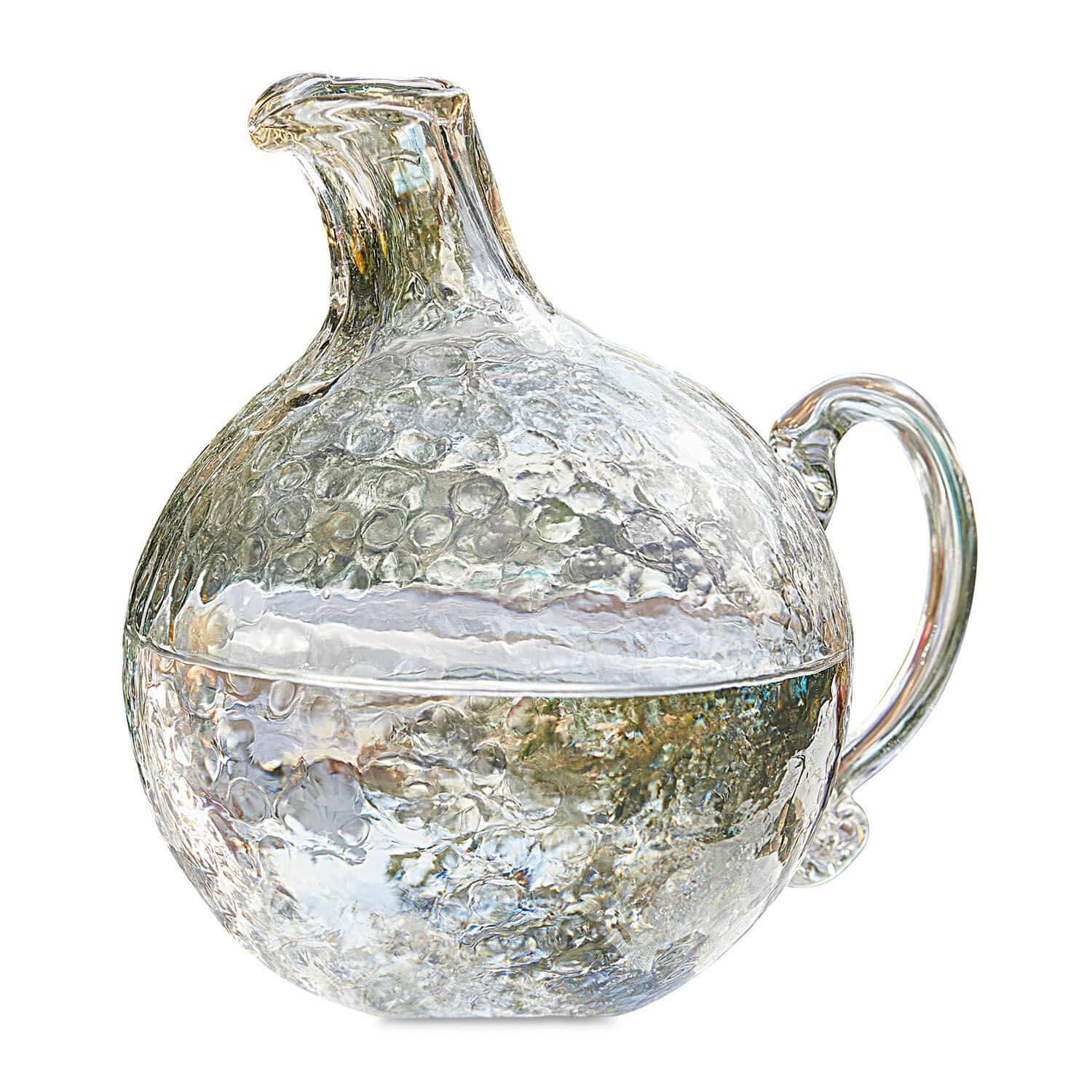 Cruche Valters Carafe en verre transparent avec texture à bulles, parfaite pour servir des boissons.