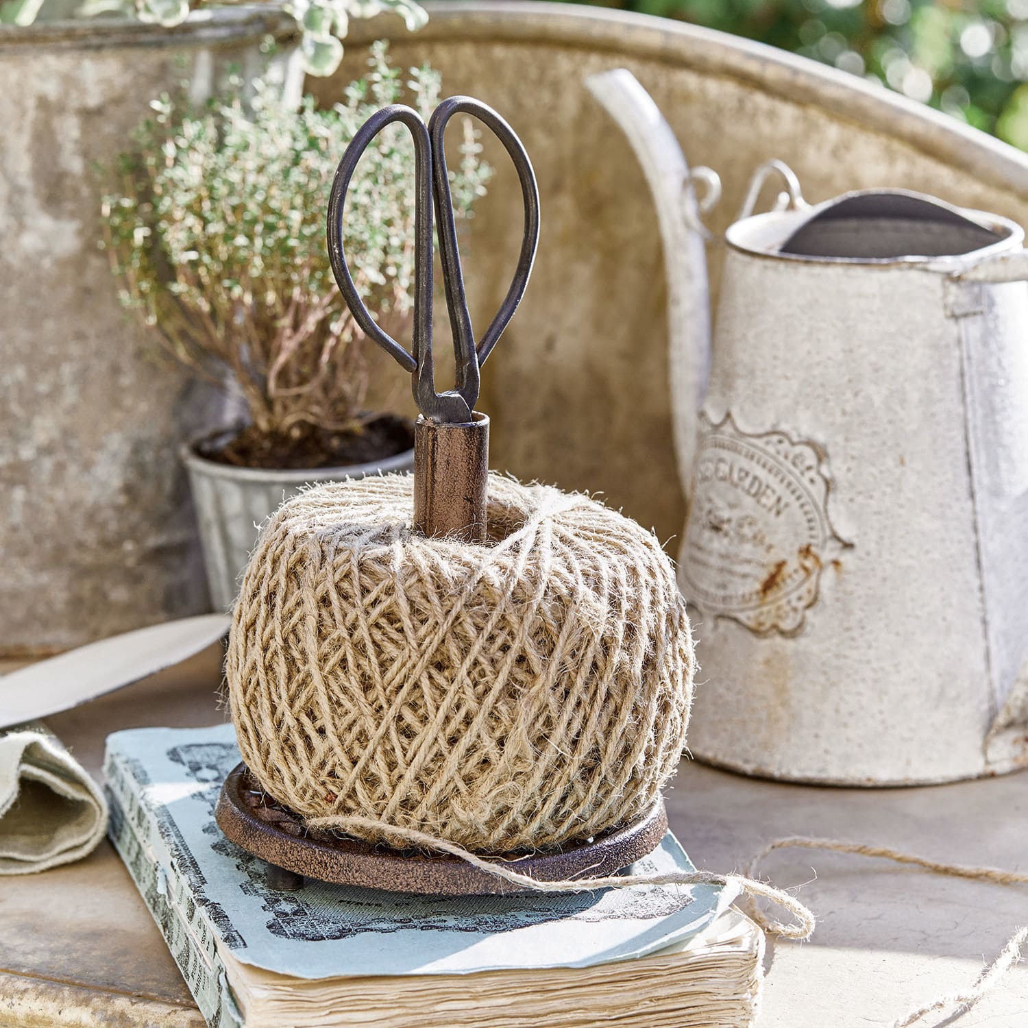 Support à pelote avec ciseaux Winsome Bobine de ficelle en jute naturelle sur support métallique avec ciseaux pour jardinage