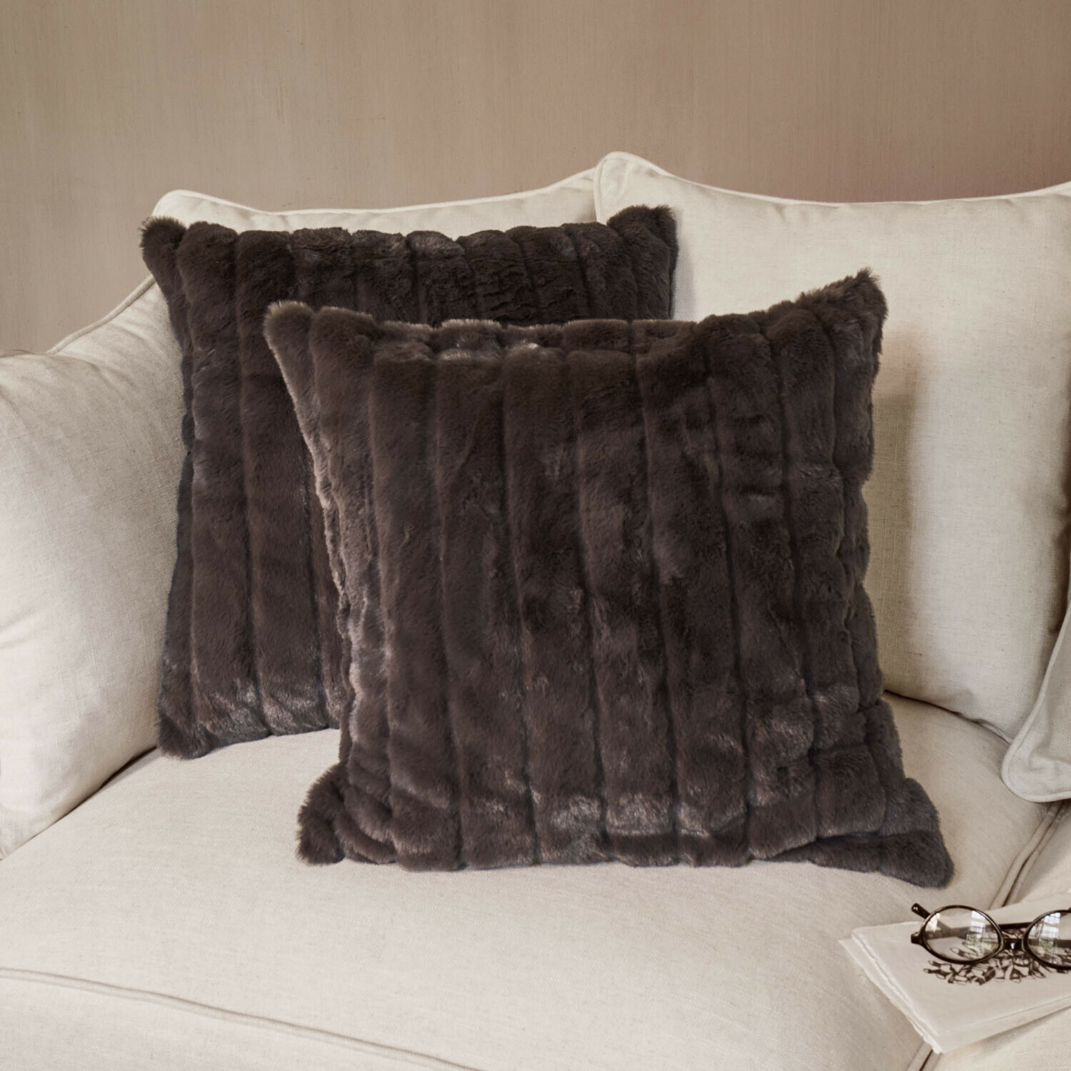 Lot de 2 housses de coussins Caelira Lot de 2 housses de coussins Caelira