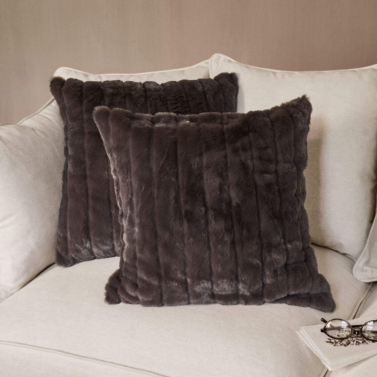 Lot de 2 housses de coussins Caelira Lot de 2 housses de coussins Caelira