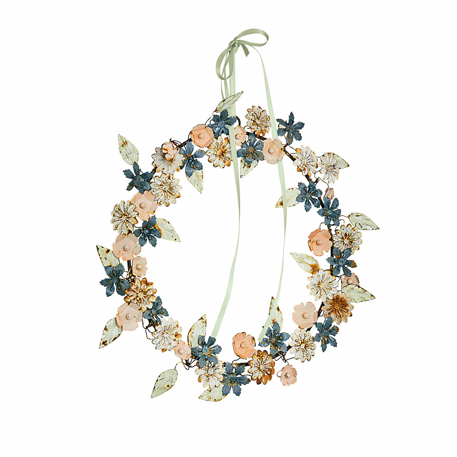 Couronne Littleton Couronne décorative en métal avec fleurs et feuilles pastel, idéale pour suspendre en décoration.