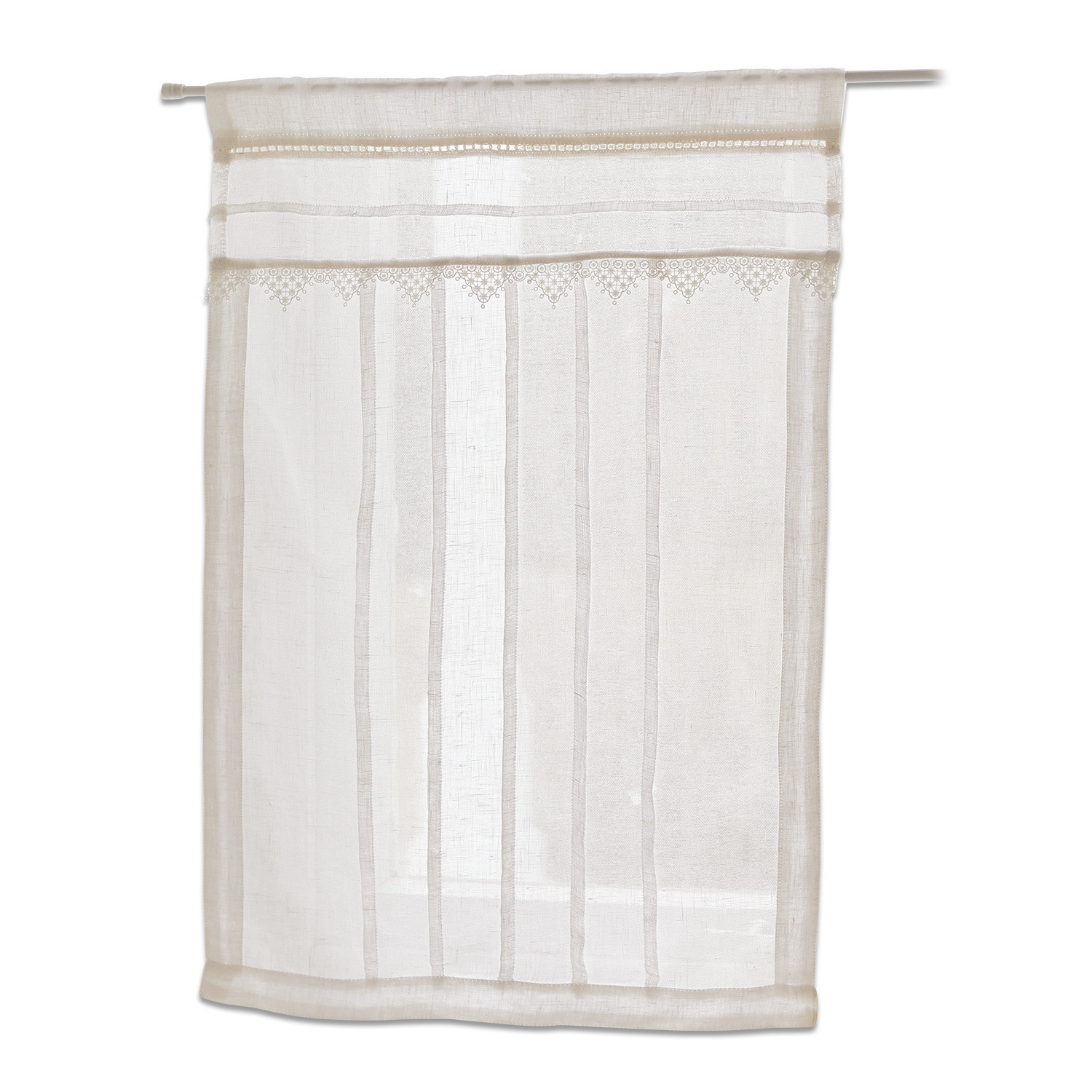 crème Voilage crème Chailly en tissu léger avec broderie décorative, parfait pour habiller les fenêtres.
